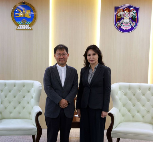 Нийгэмд суурилсан донтох эмгэгийн чиглэлээр хамтран ажиллана